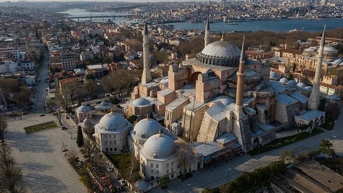 hagia-sophia-gettyimages-1218260373