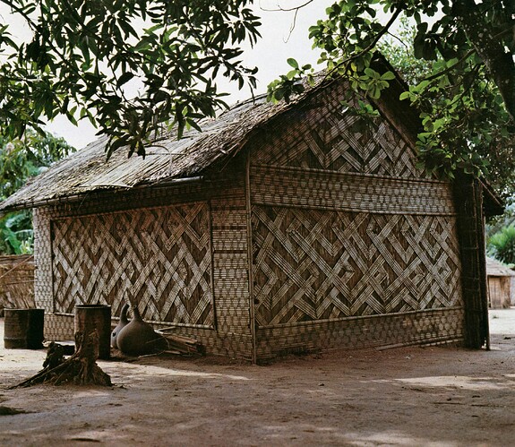 house mwaan ambul