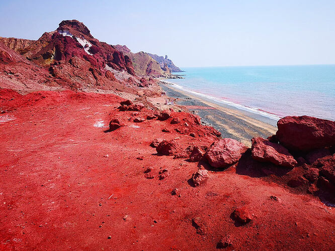 Hormuz-Island-Iran-Travel