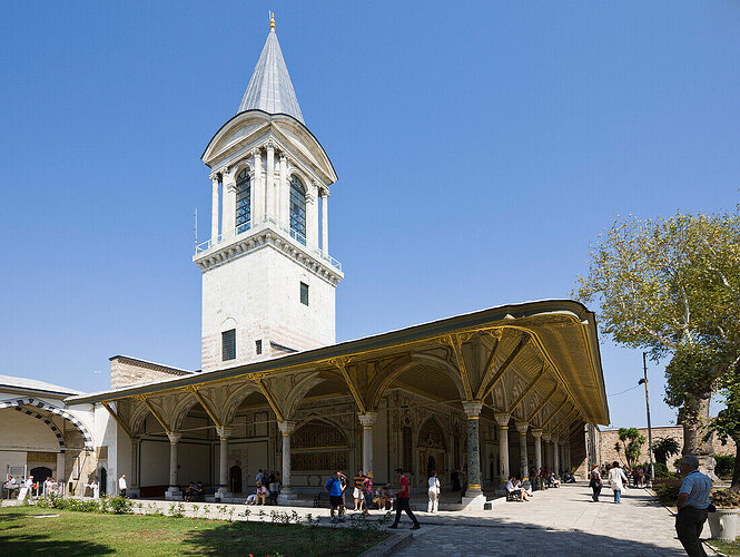 70224317-Topkapi-Palace-Imperial-Council-Hall-and-Tower-of-Justice-Istanbul-Turkey